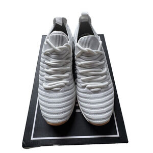 J/Slides Urban Shoes Womens Size 6 Knit Two Tone Casual Sneakers